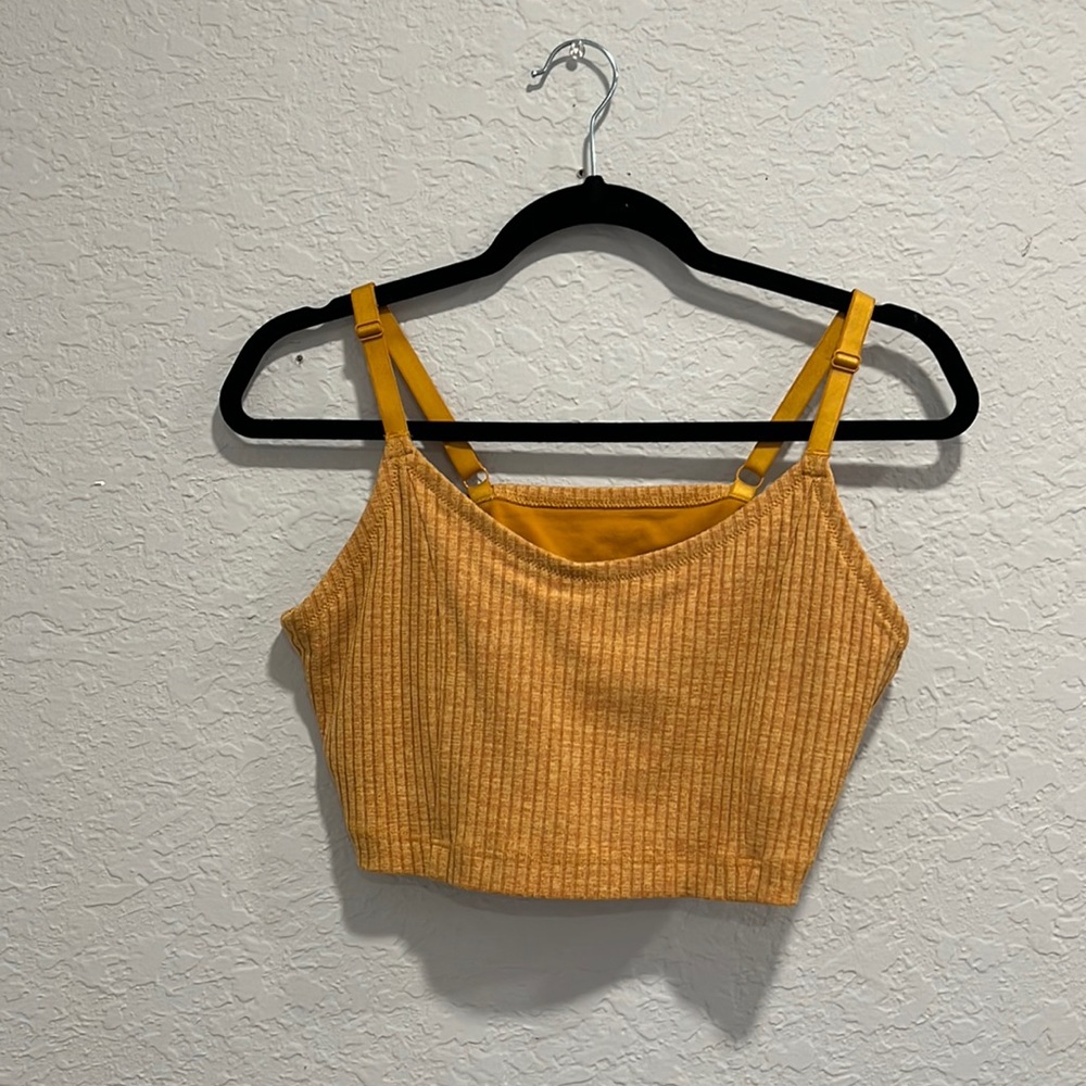 Aerie Yellow crop top/ built in bra (not very large good for busty chests)